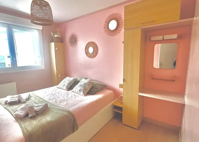 Center - 2 Bedrooms - 4 Pers - With Parking Lejlighed Brest