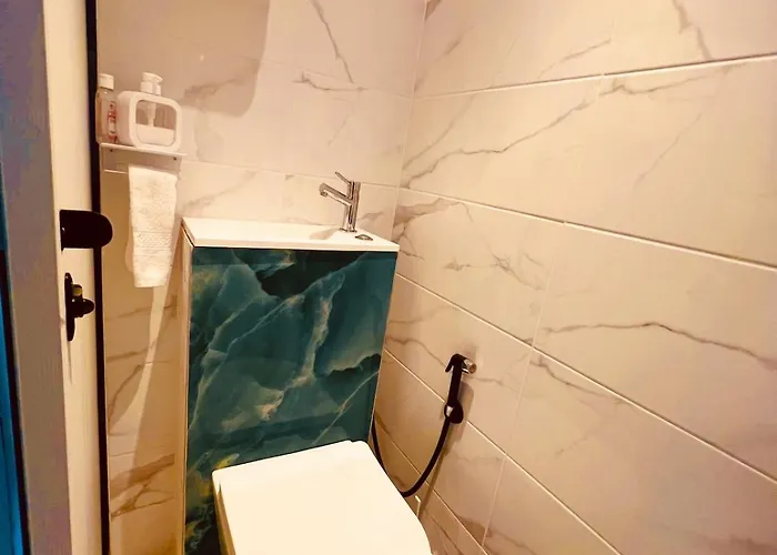 Lejlighed Center - 2 Bedrooms - 4 Pers - With Parking