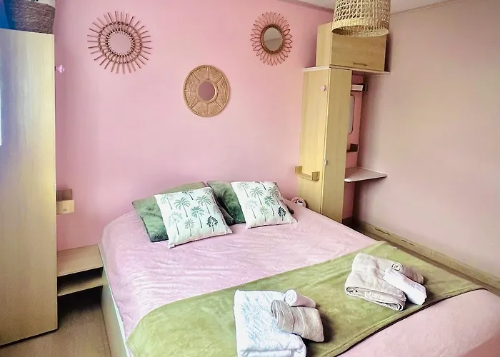 Center - 2 Bedrooms - 4 Pers - With Parking Brest