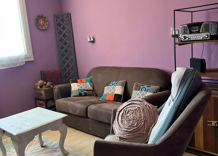 Apartment Center - 2 Bedrooms - 4 Pers - With Parking *