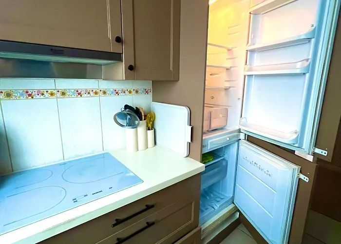 Center - 2 Bedrooms - 4 Pers - With Parking Appartement